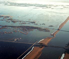 Oblique aerial airphoto illustrating a flooded area
