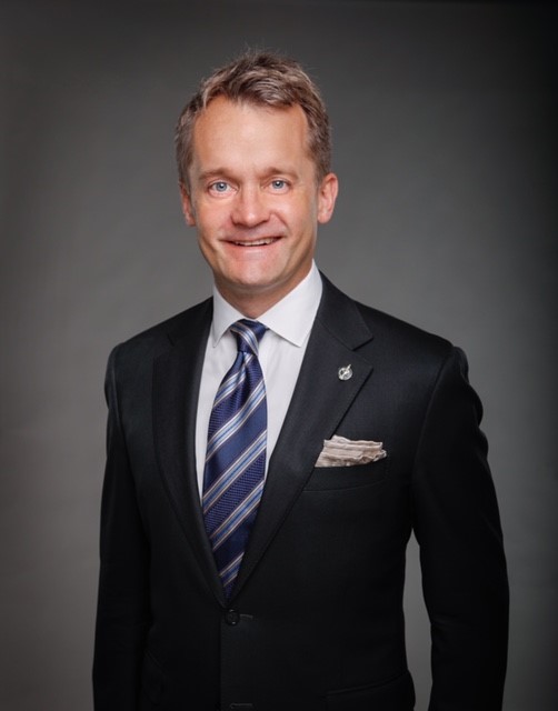 The Honourable Seamus O’Regan, PC, MP. Minister of Natural Resources